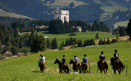 Turismo equestre in montagna