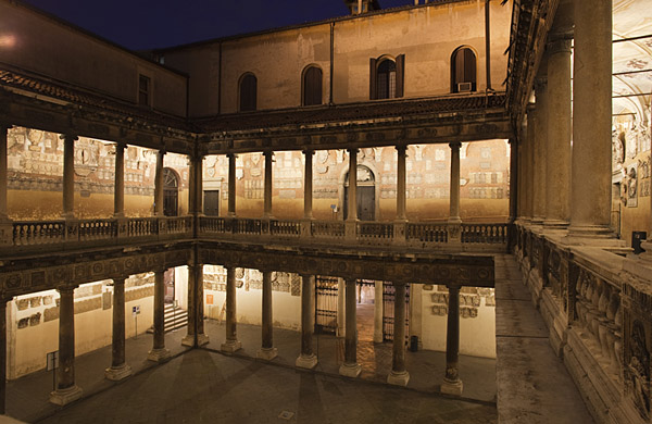 Padova. Palazzo Bo, cortile antico