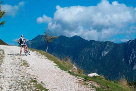 Piccole Dolomiti La Strada degli Eroi