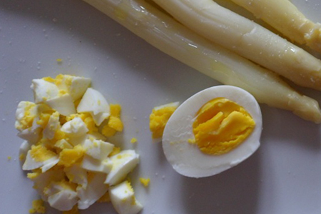 asparagi e uova